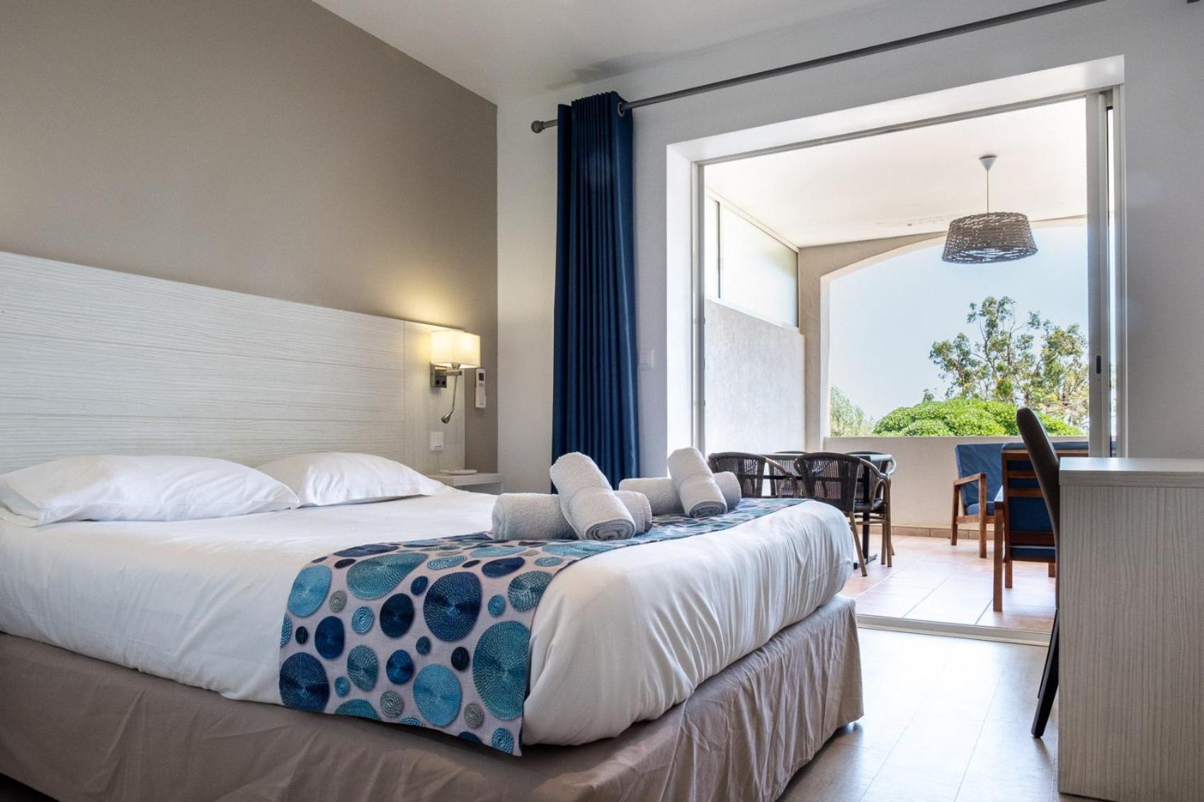 Hotel Beau Site เลอลาวองดูว์ ภายนอก รูปภาพ